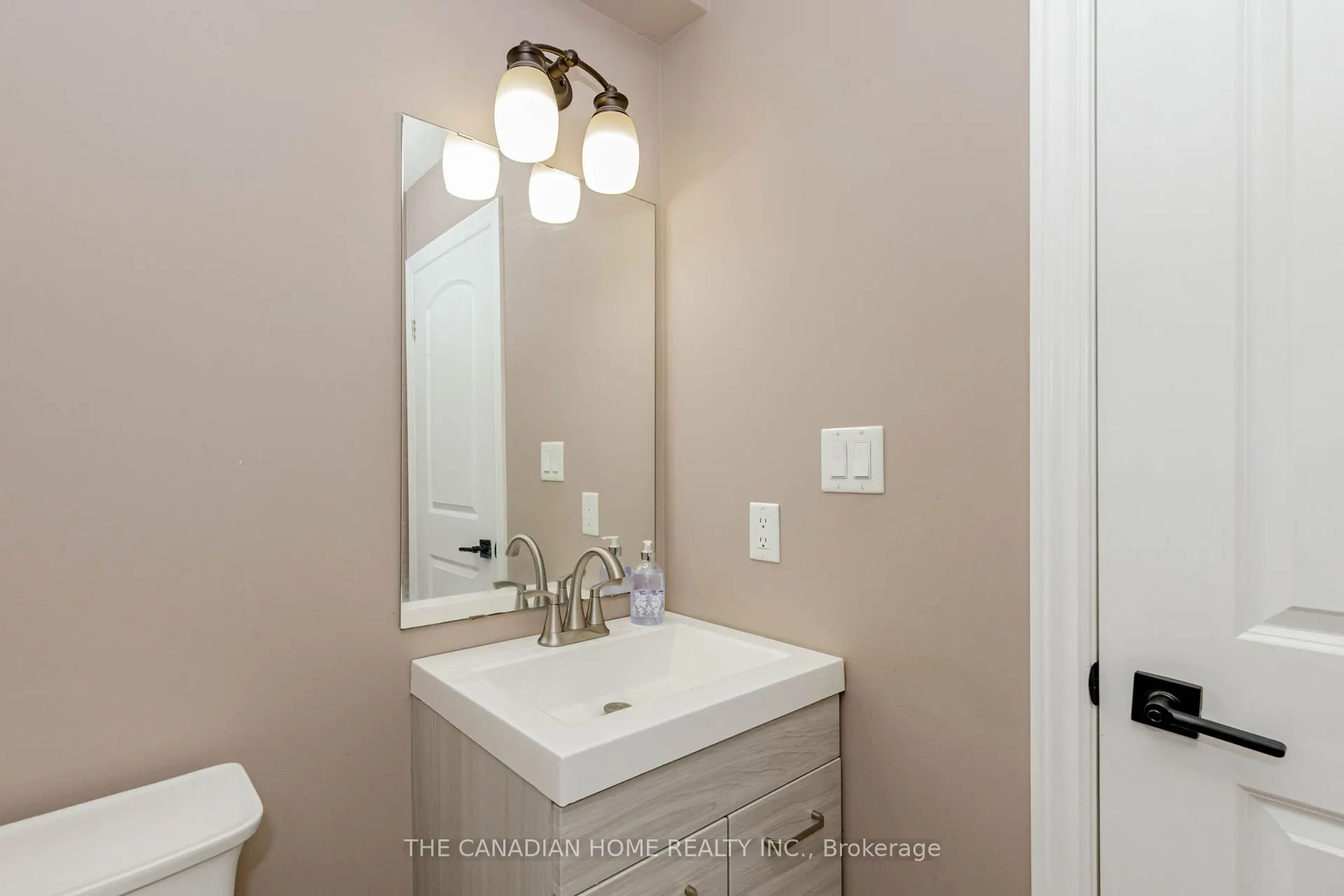 42 Robert Simone Way