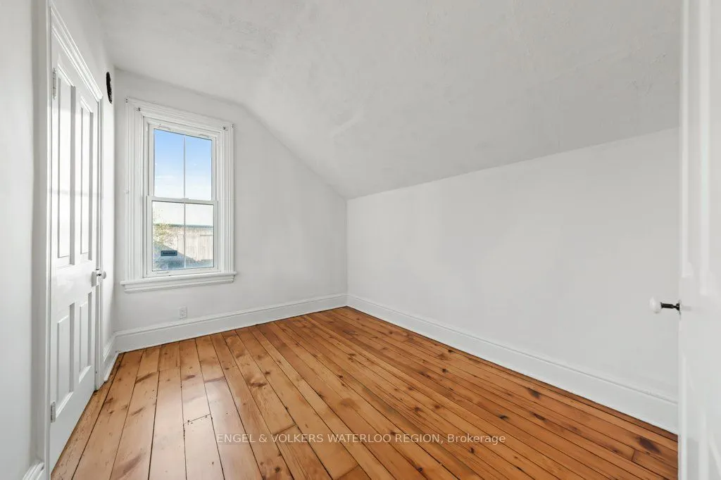 1373 Edworthy Side Road