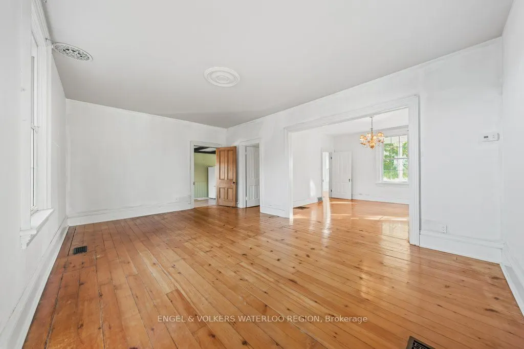 1373 Edworthy Side Road