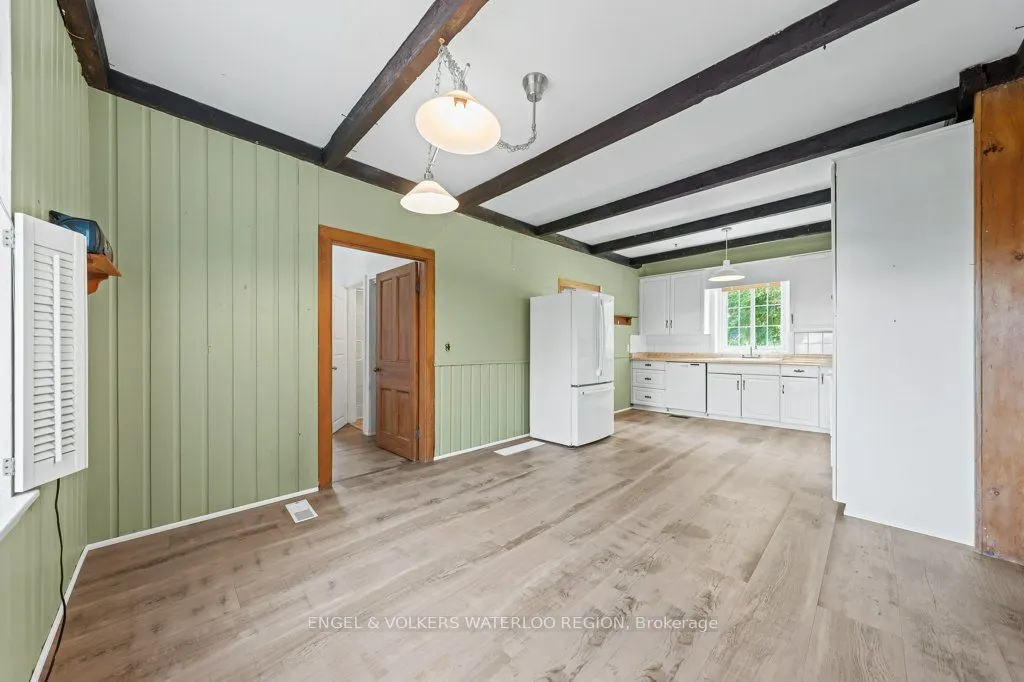 1373 Edworthy Side Road