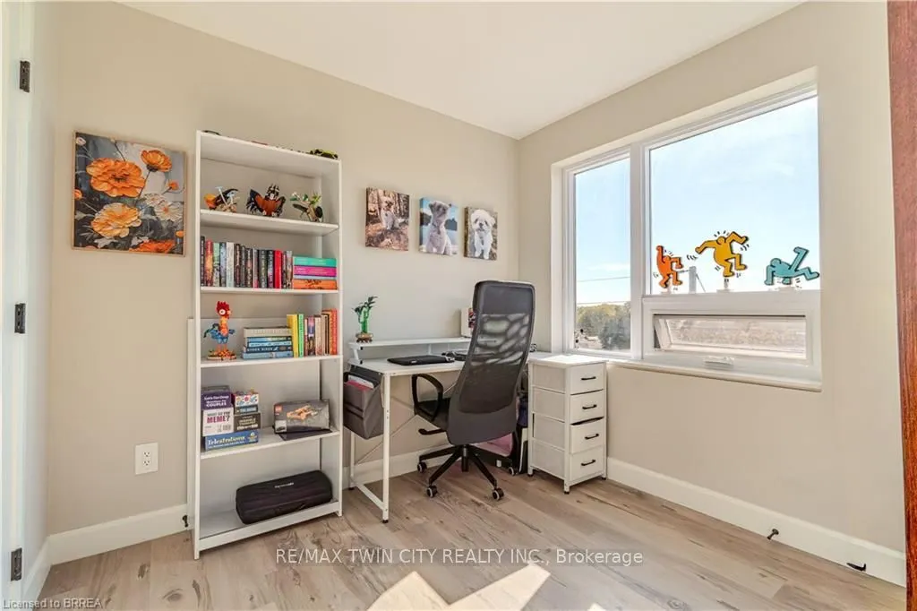 34 Norman Street, #404