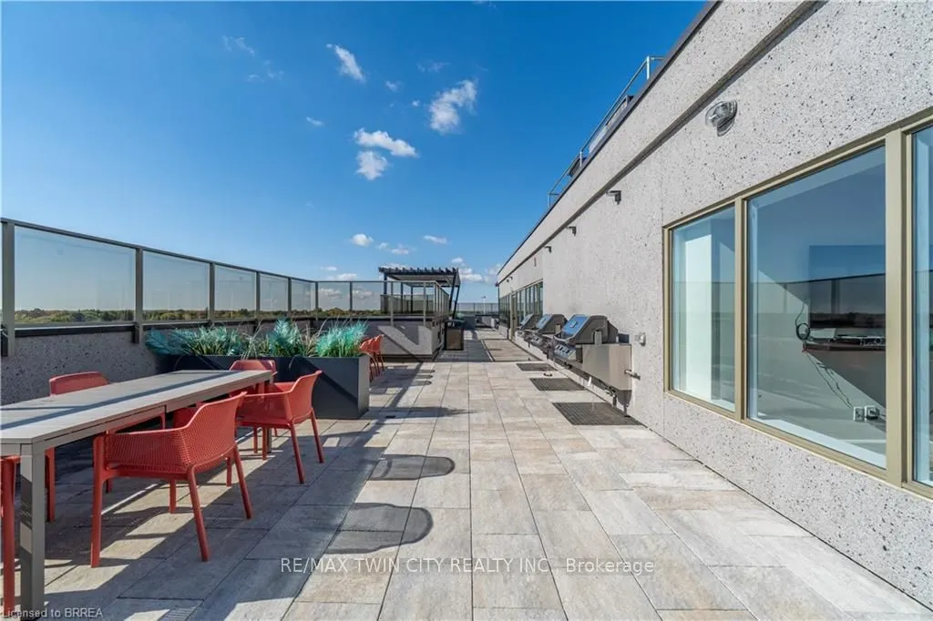 34 Norman Street, #404