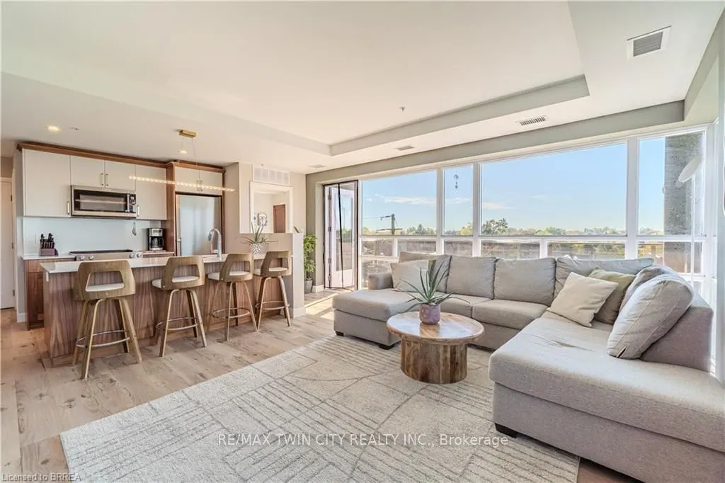 34 Norman Street, #404