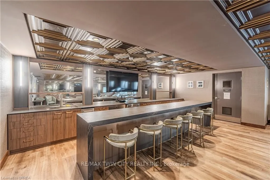 34 Norman Street, #404