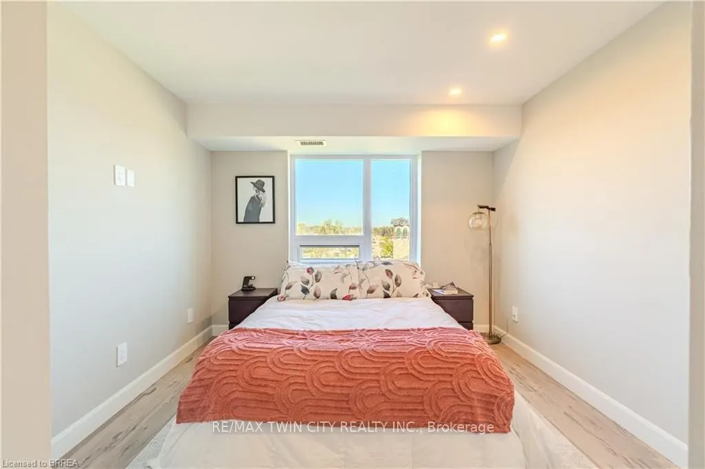 34 Norman Street, #404