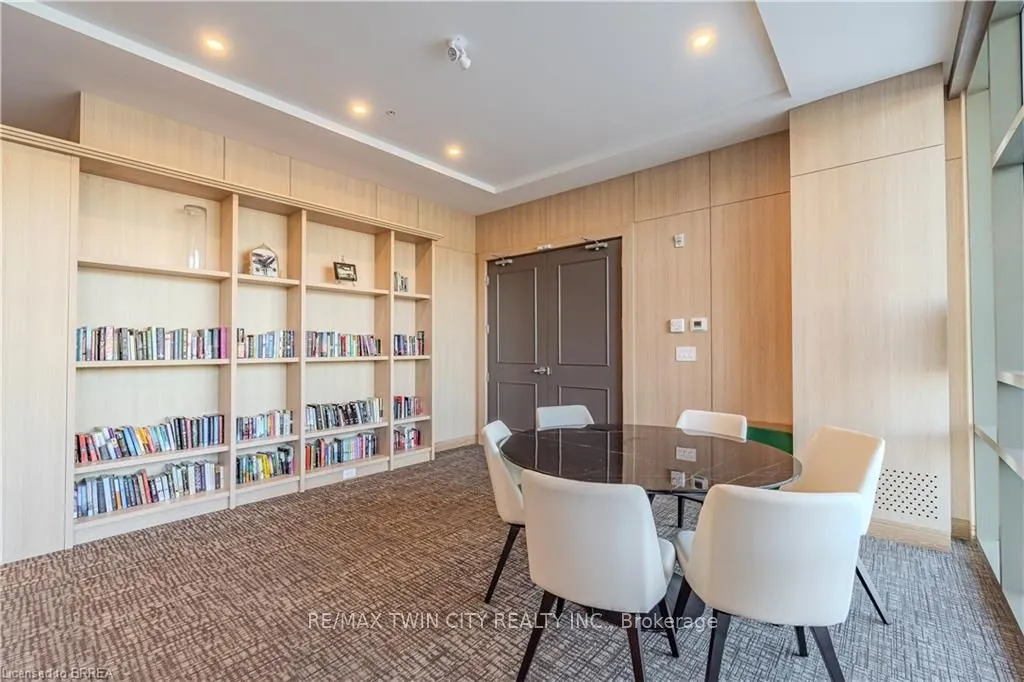 34 Norman Street, #404