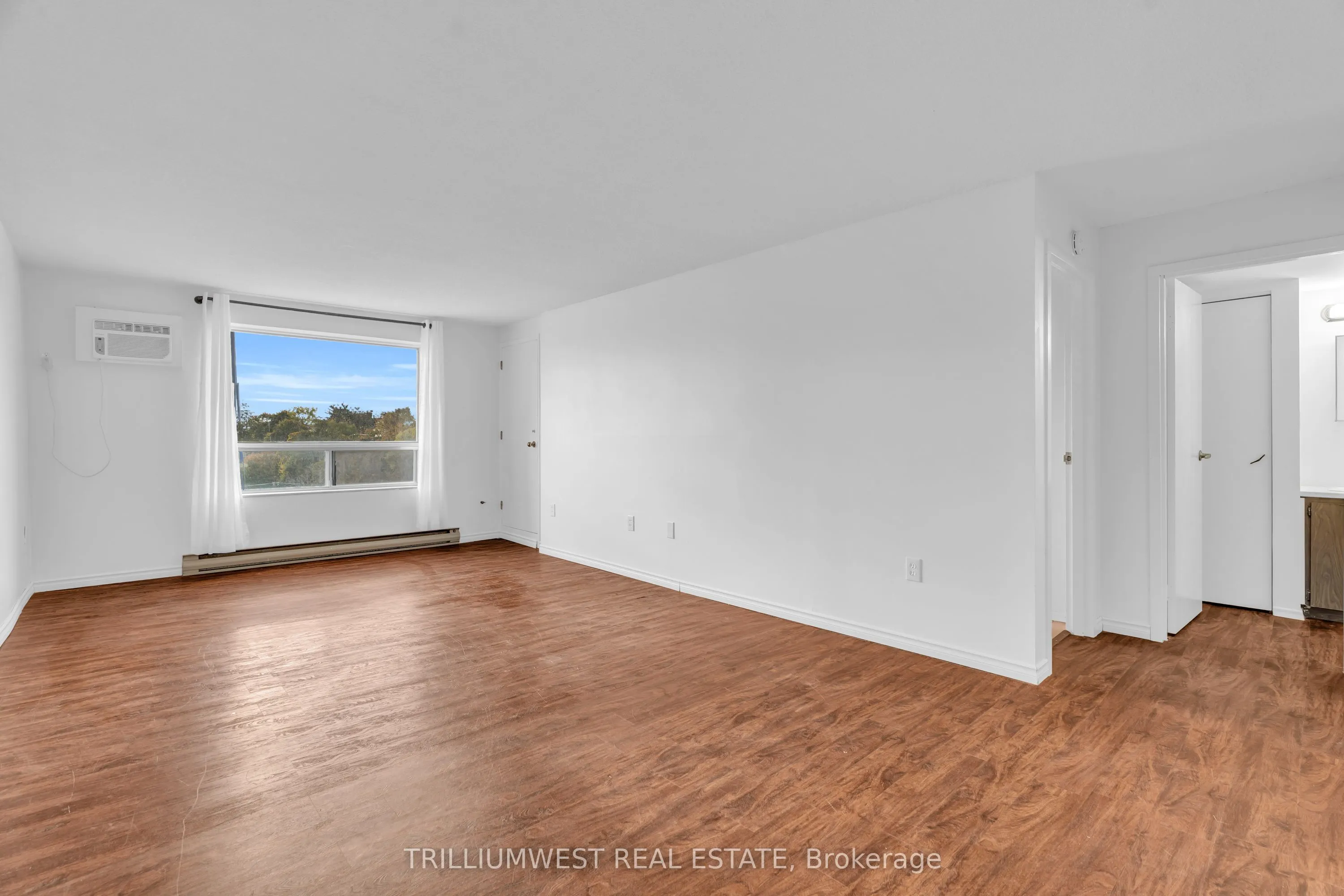 64 Benton Street, #602