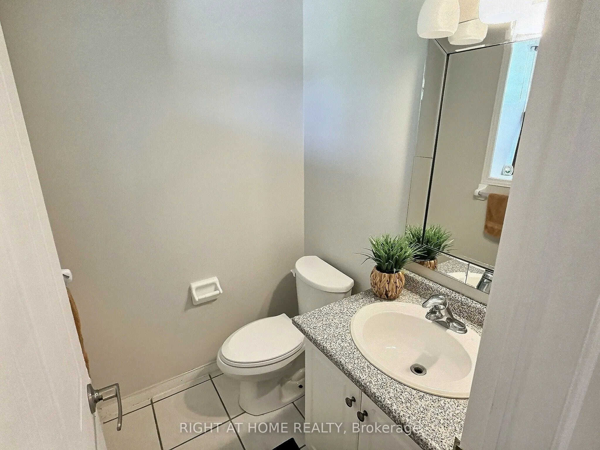 385 Havendale Crescent