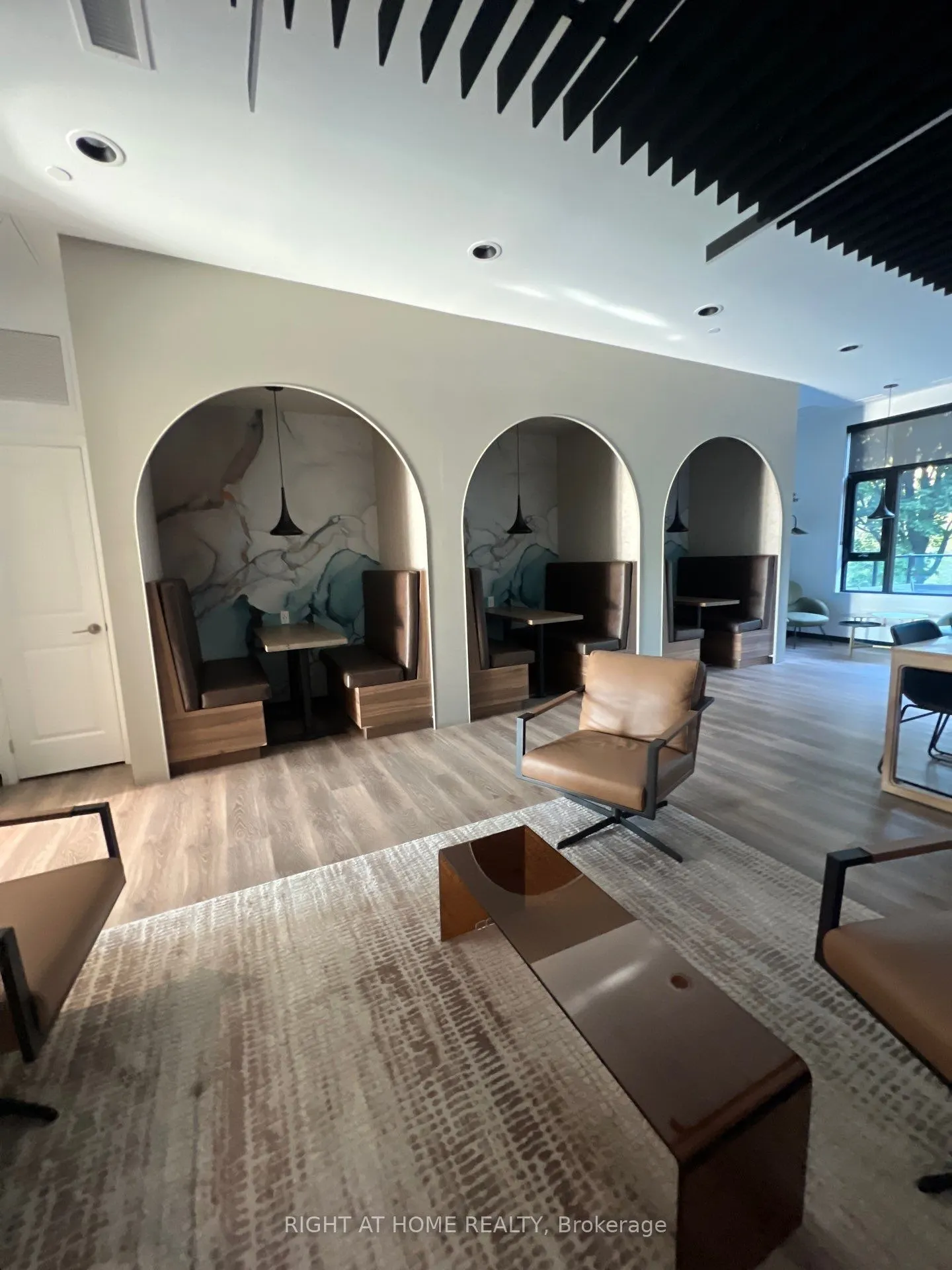 525 New Dundee Road, #414