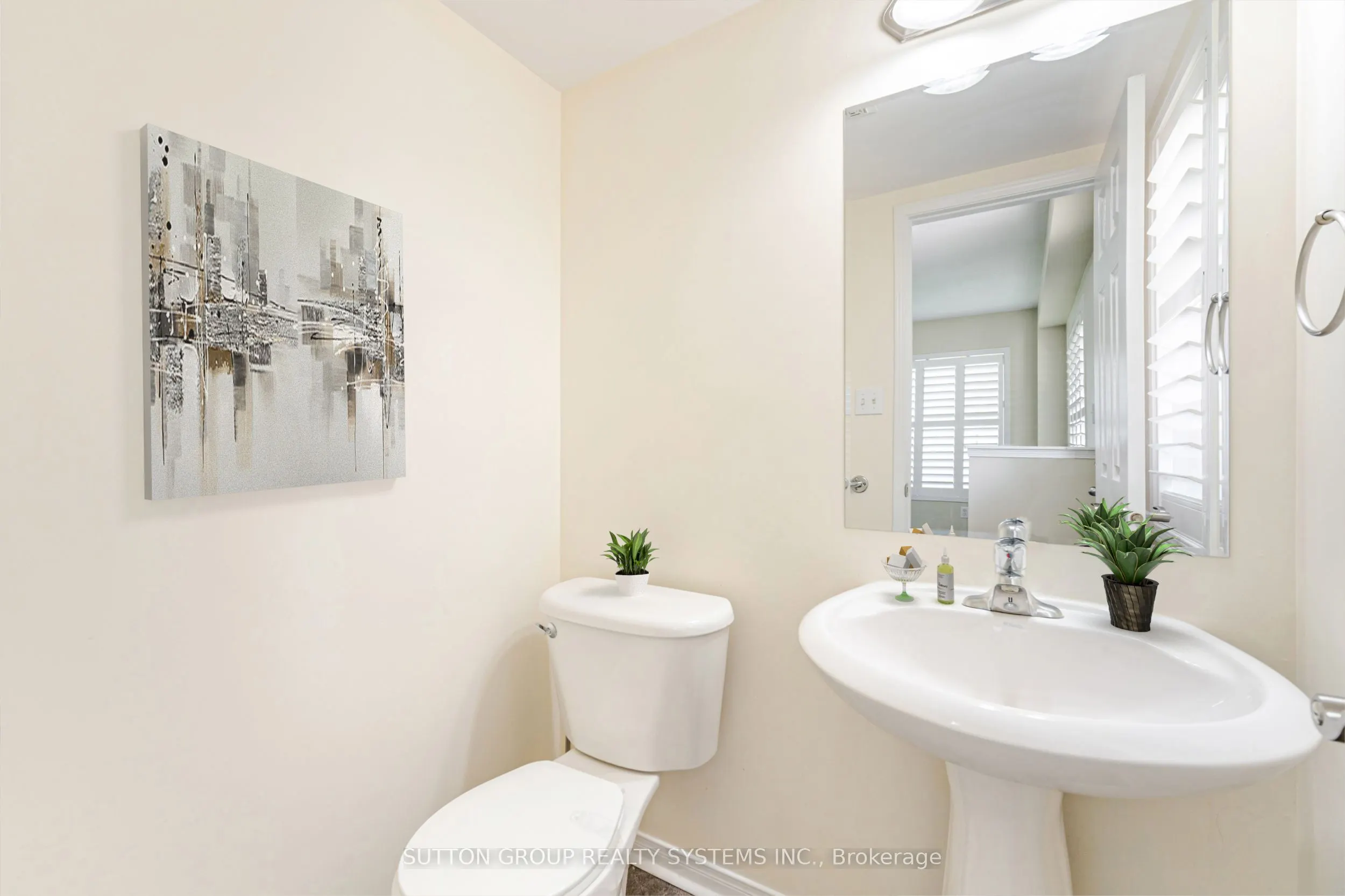 148 Osborn Avenue, #UPPER