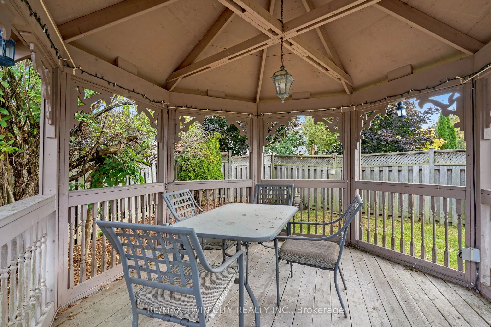 175 Stirling Macgregor Drive