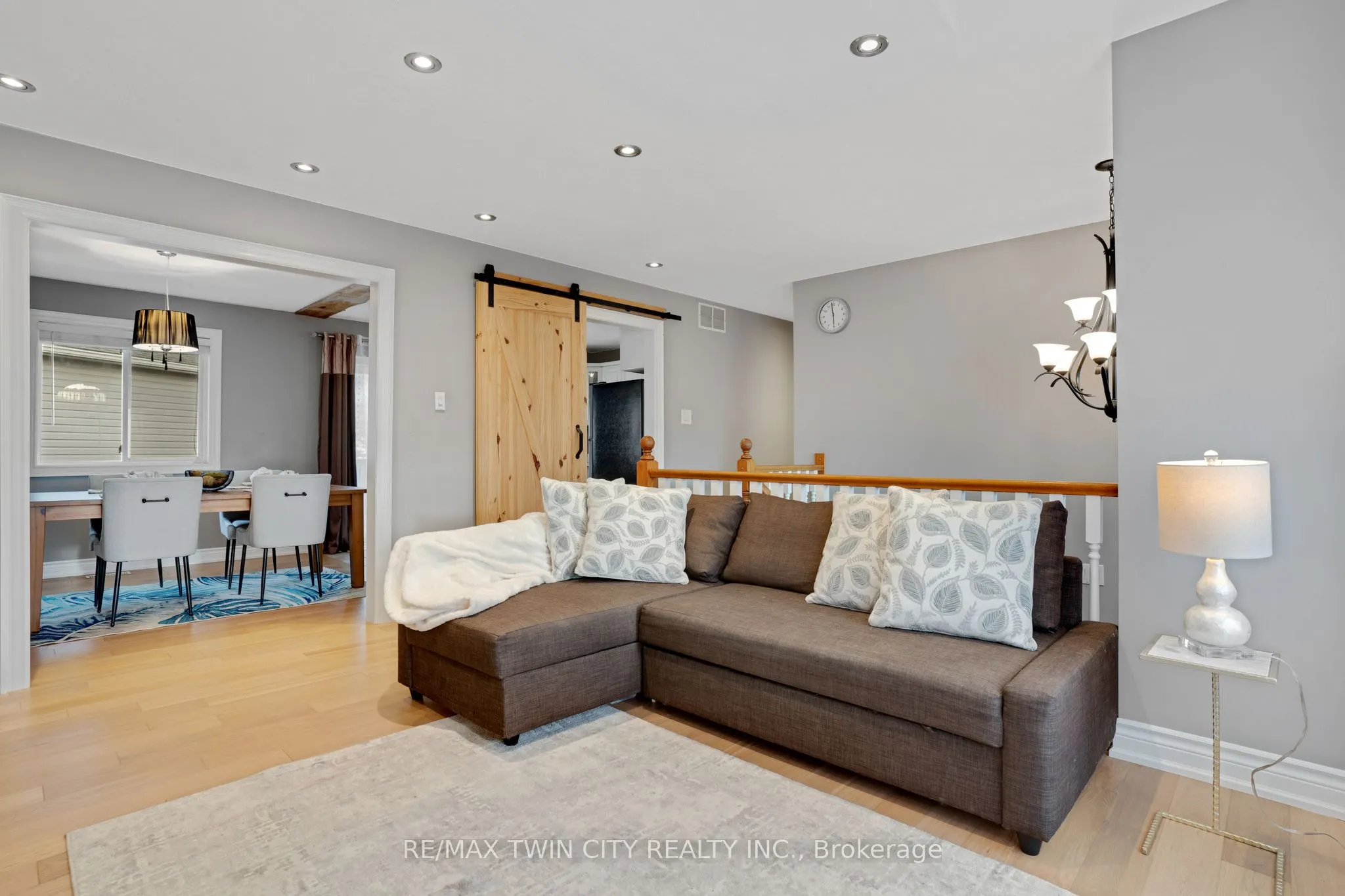 175 Stirling Macgregor Drive