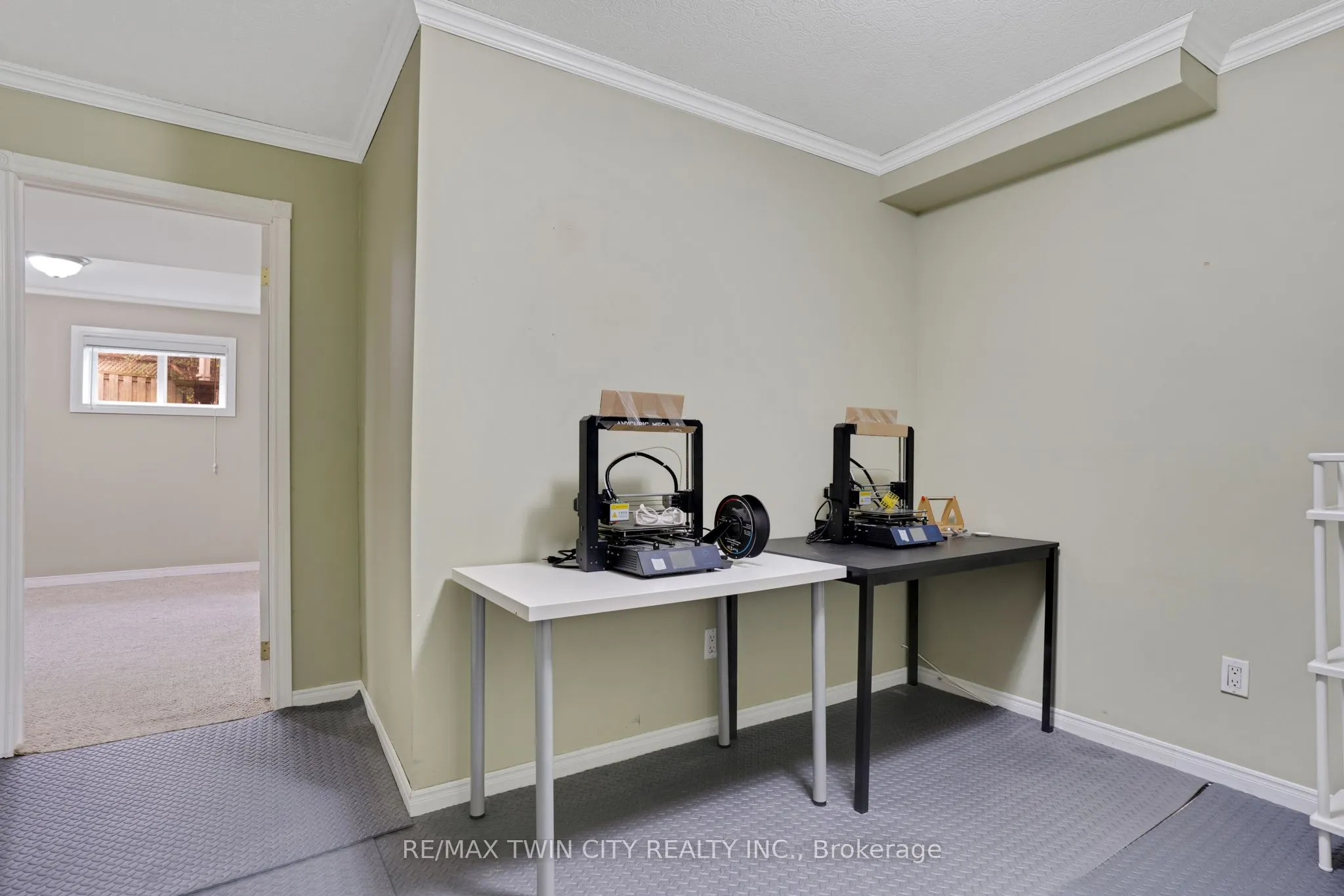 175 Stirling Macgregor Drive