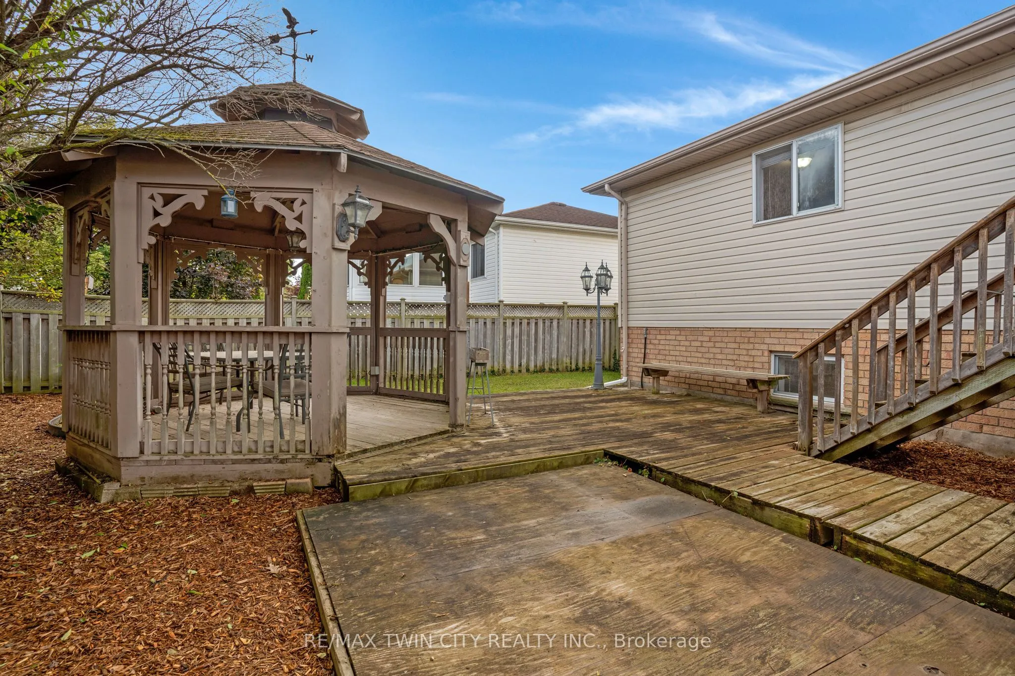 175 Stirling Macgregor Drive