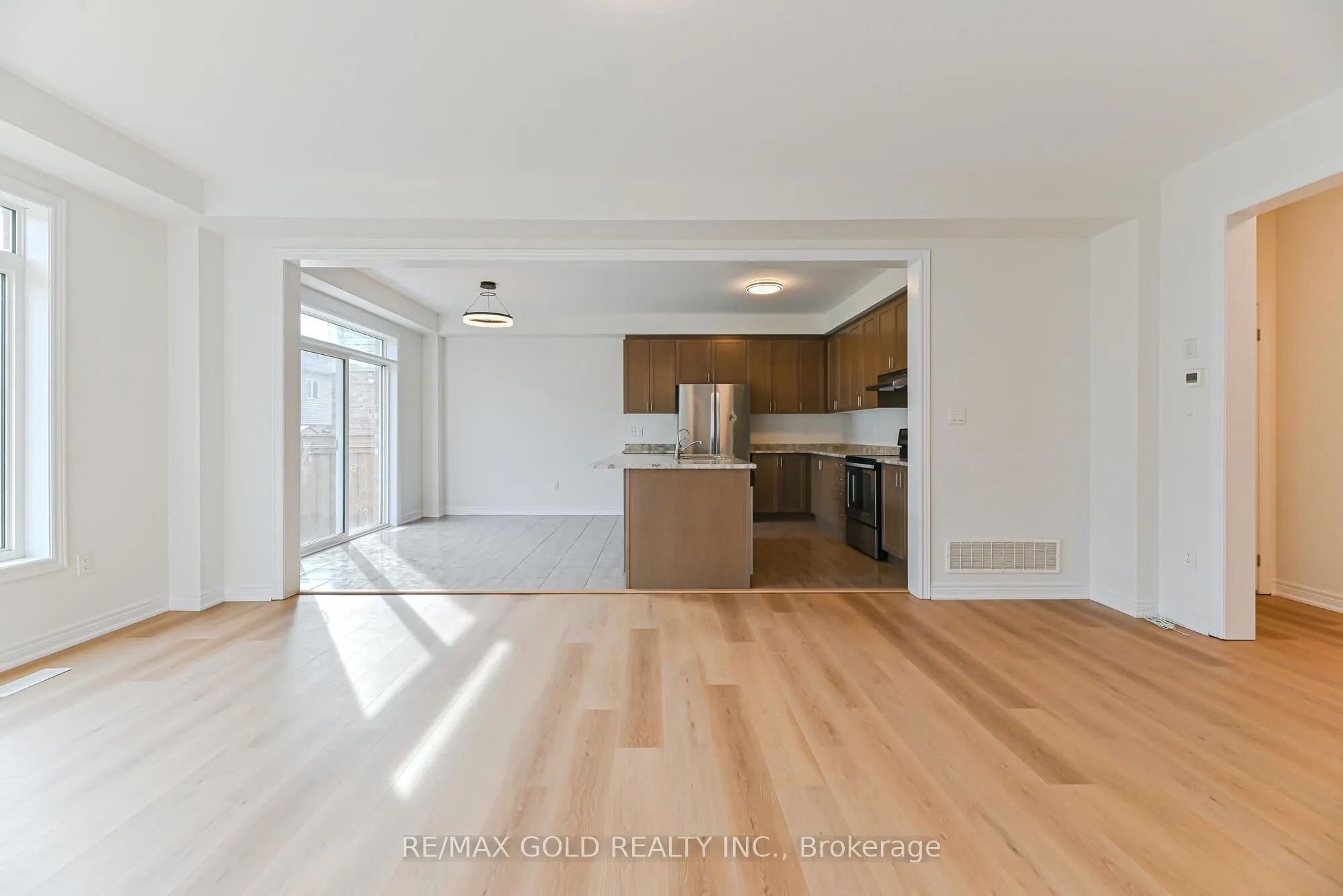 20 Mullholland Avenue