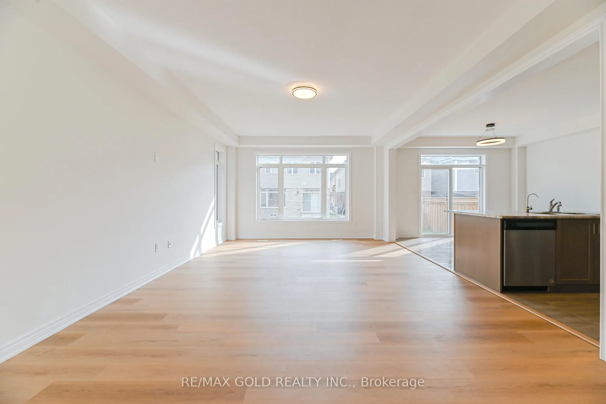 20 Mullholland Avenue