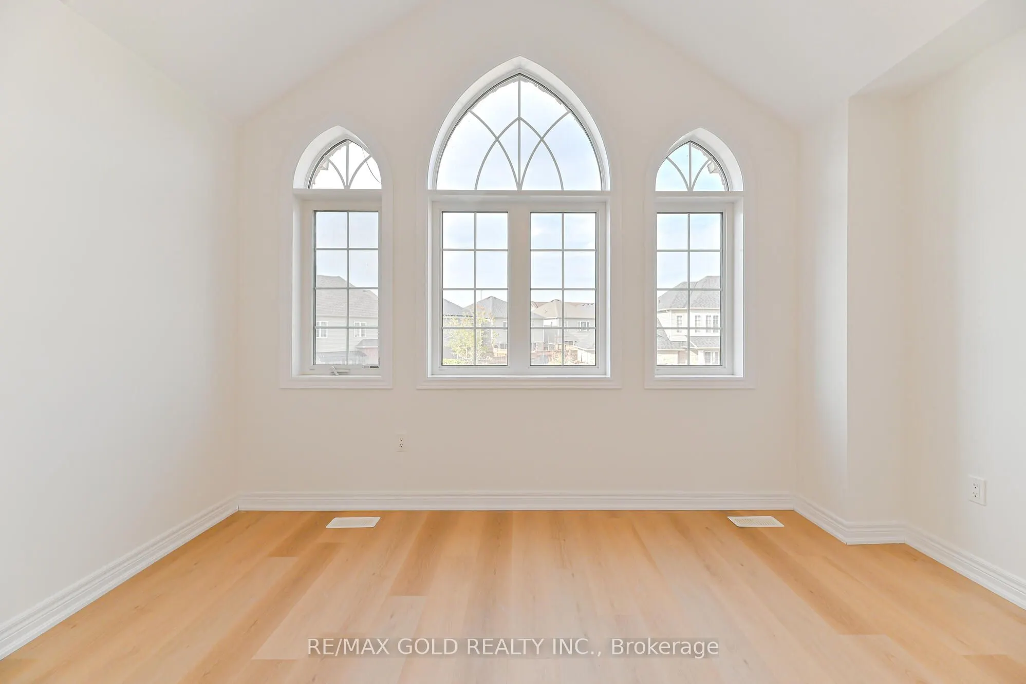 20 Mullholland Avenue