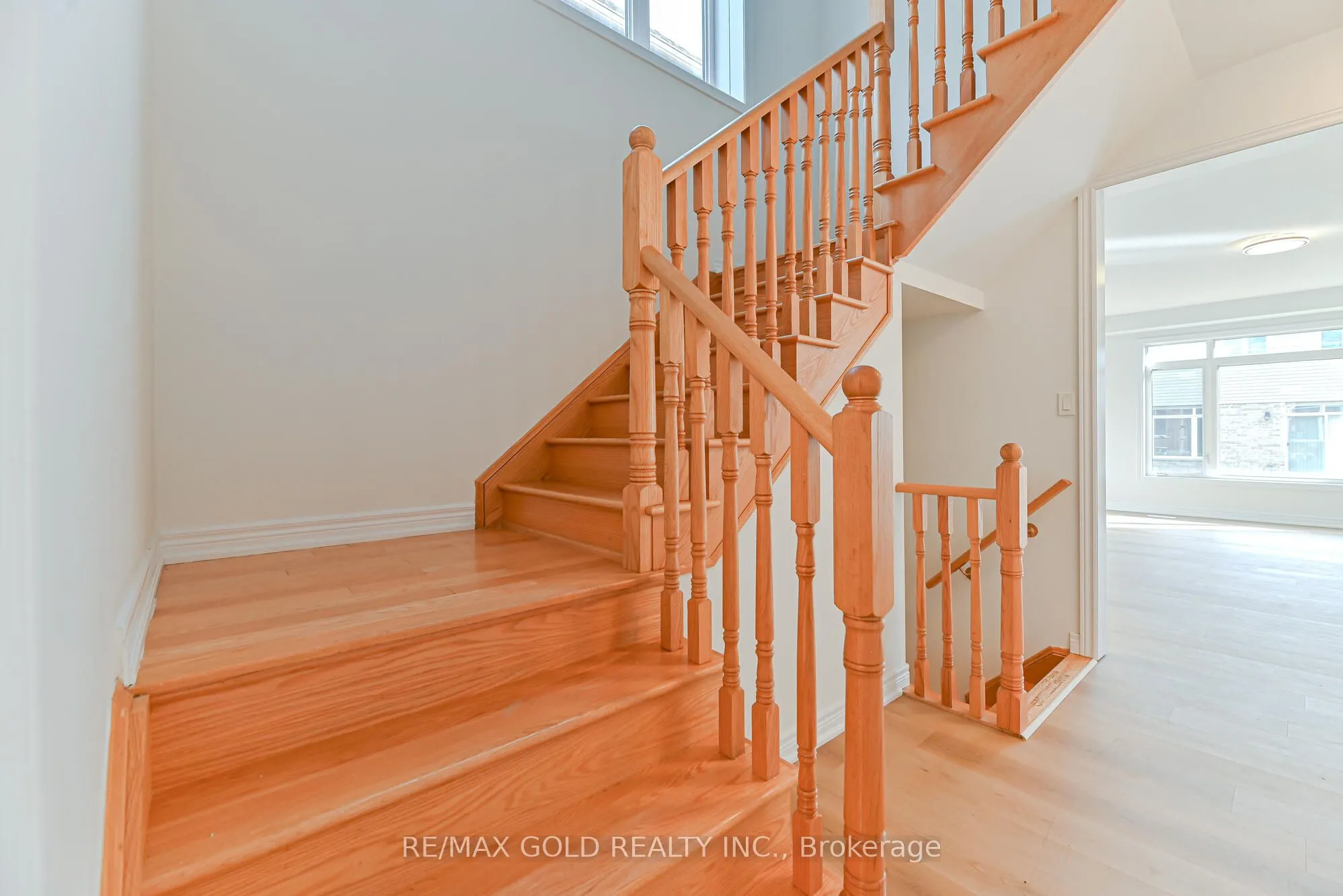 20 Mullholland Avenue