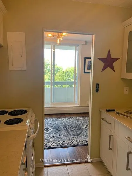 365 Geneva st Street, #609