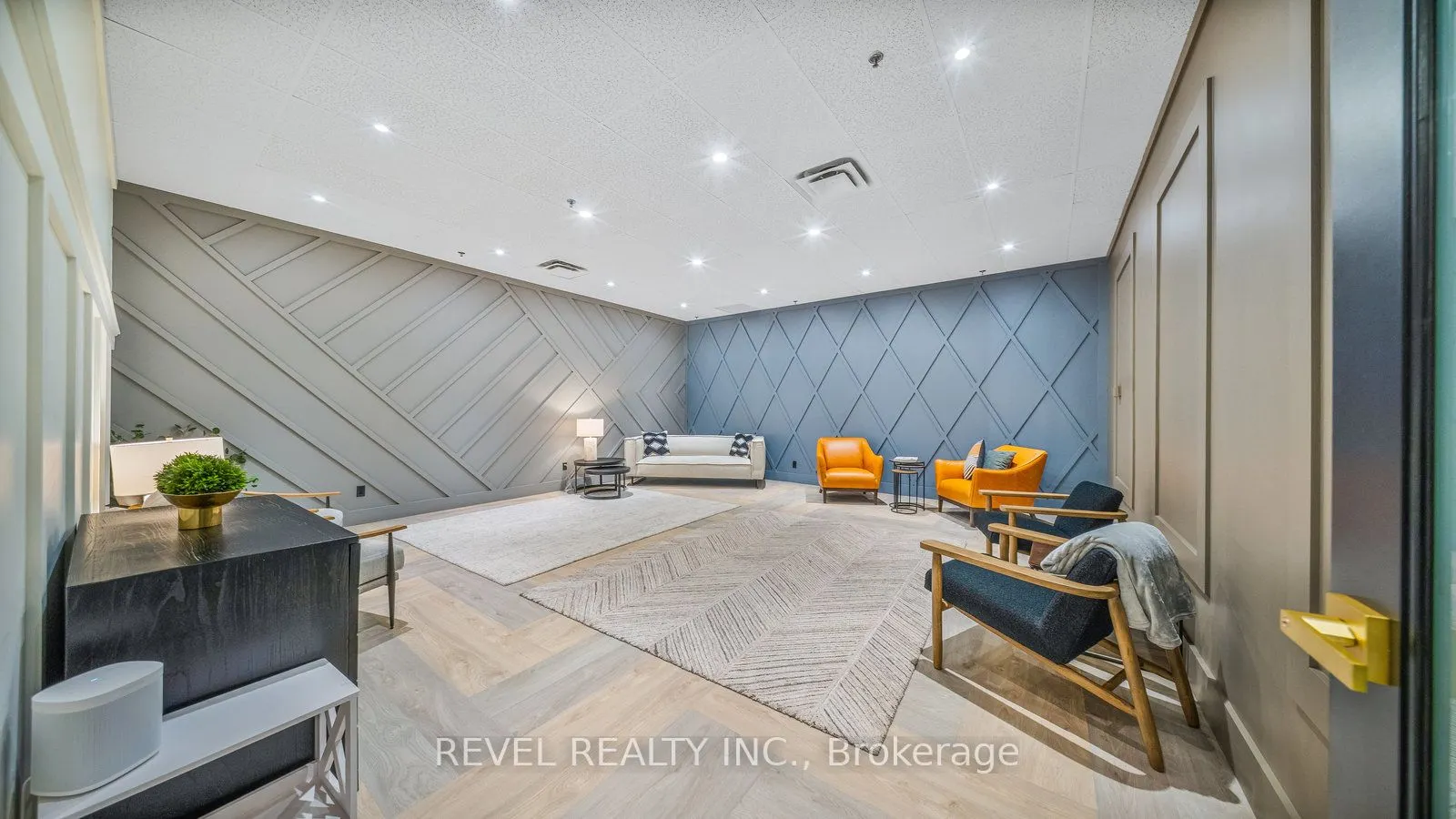 265 King George Road, #115