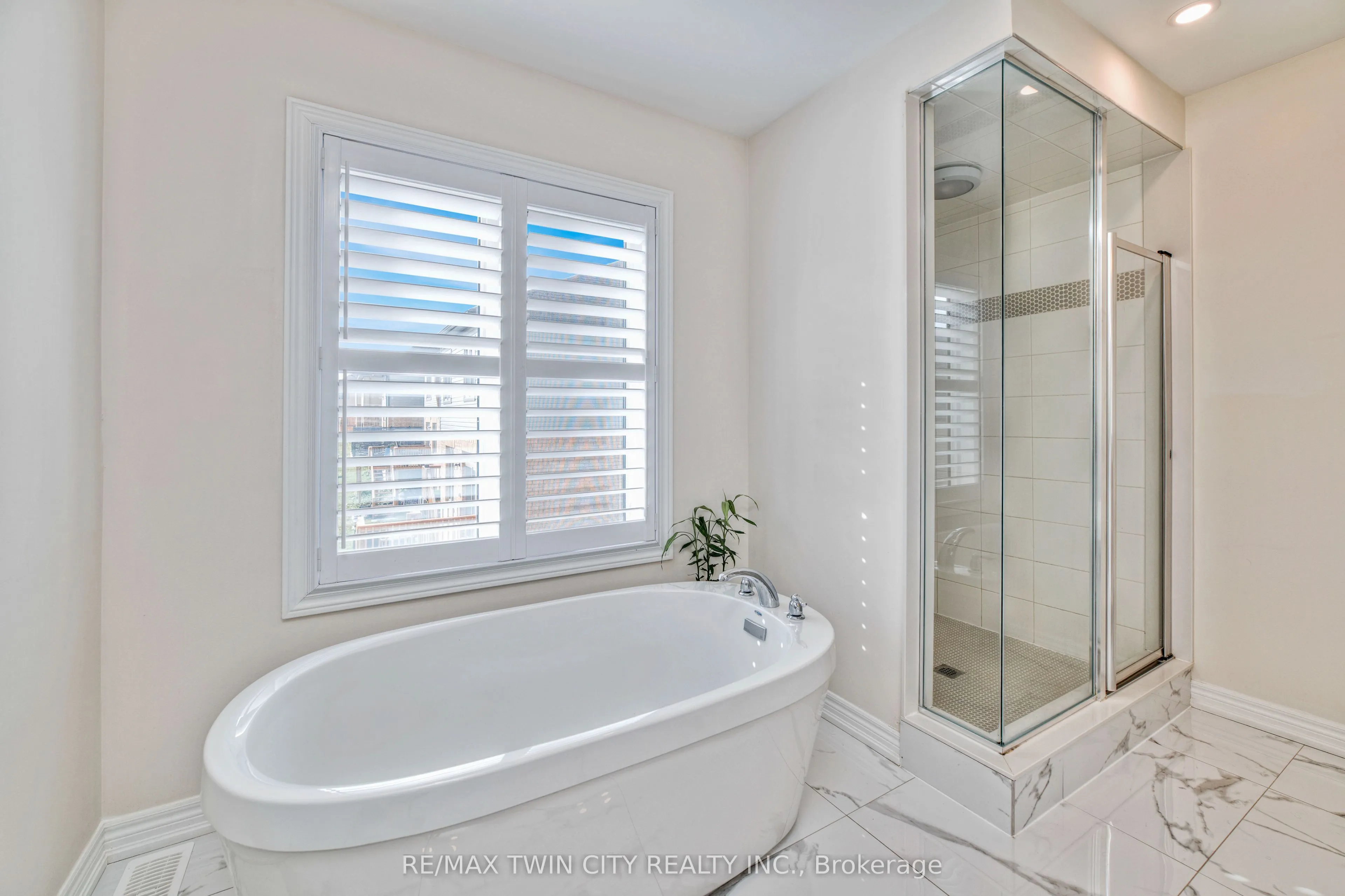 110 Haldimand Street