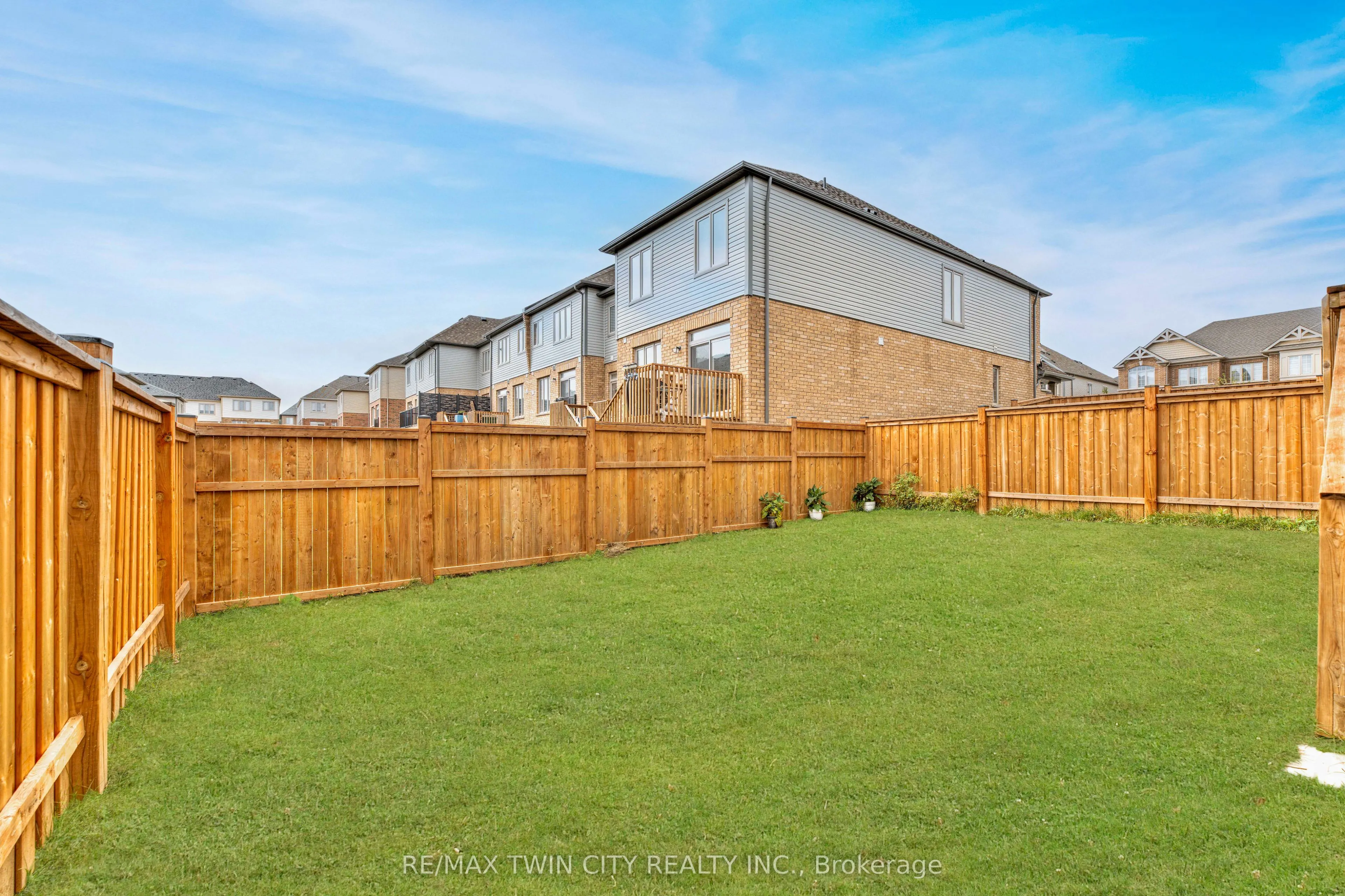 110 Haldimand Street