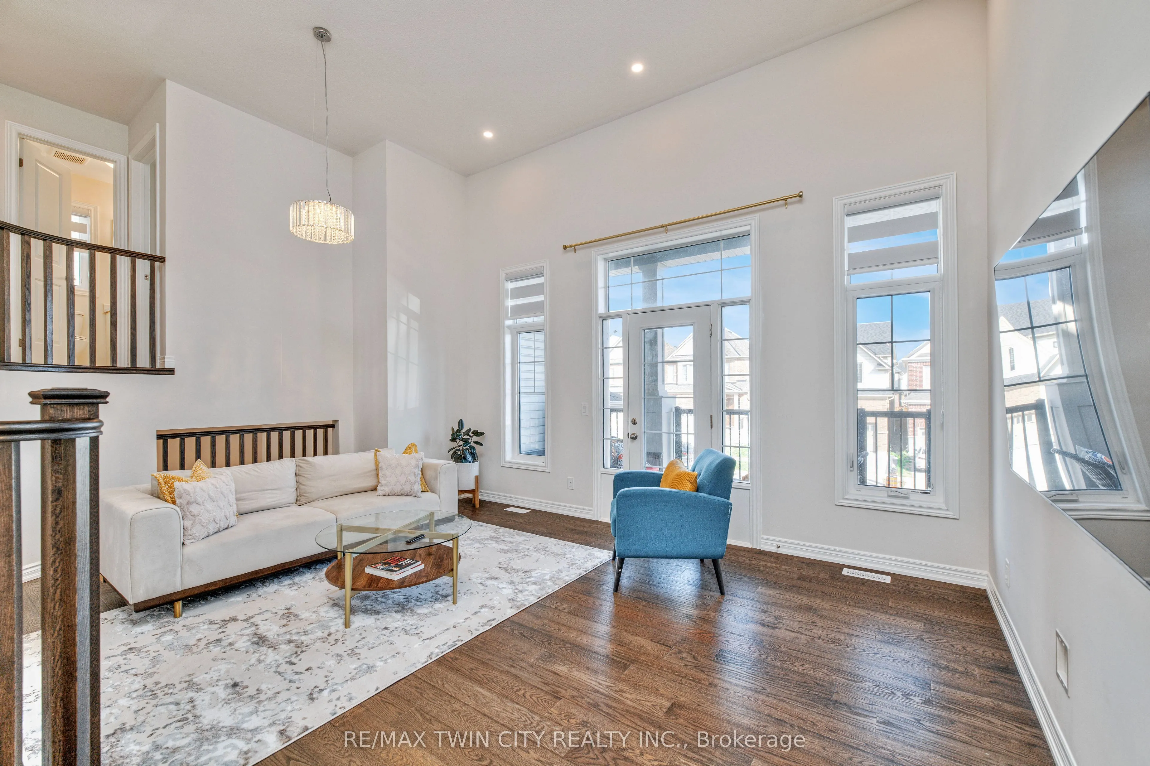 110 Haldimand Street