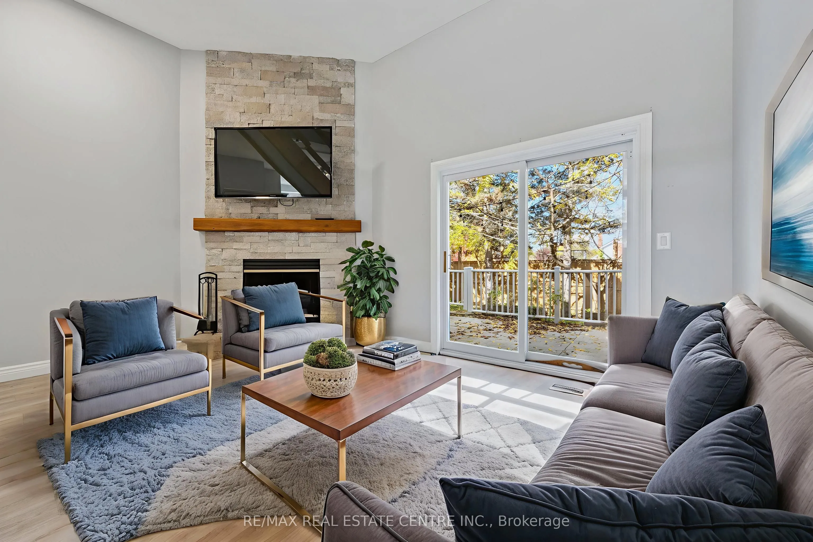 589 Beechwood Drive, #5