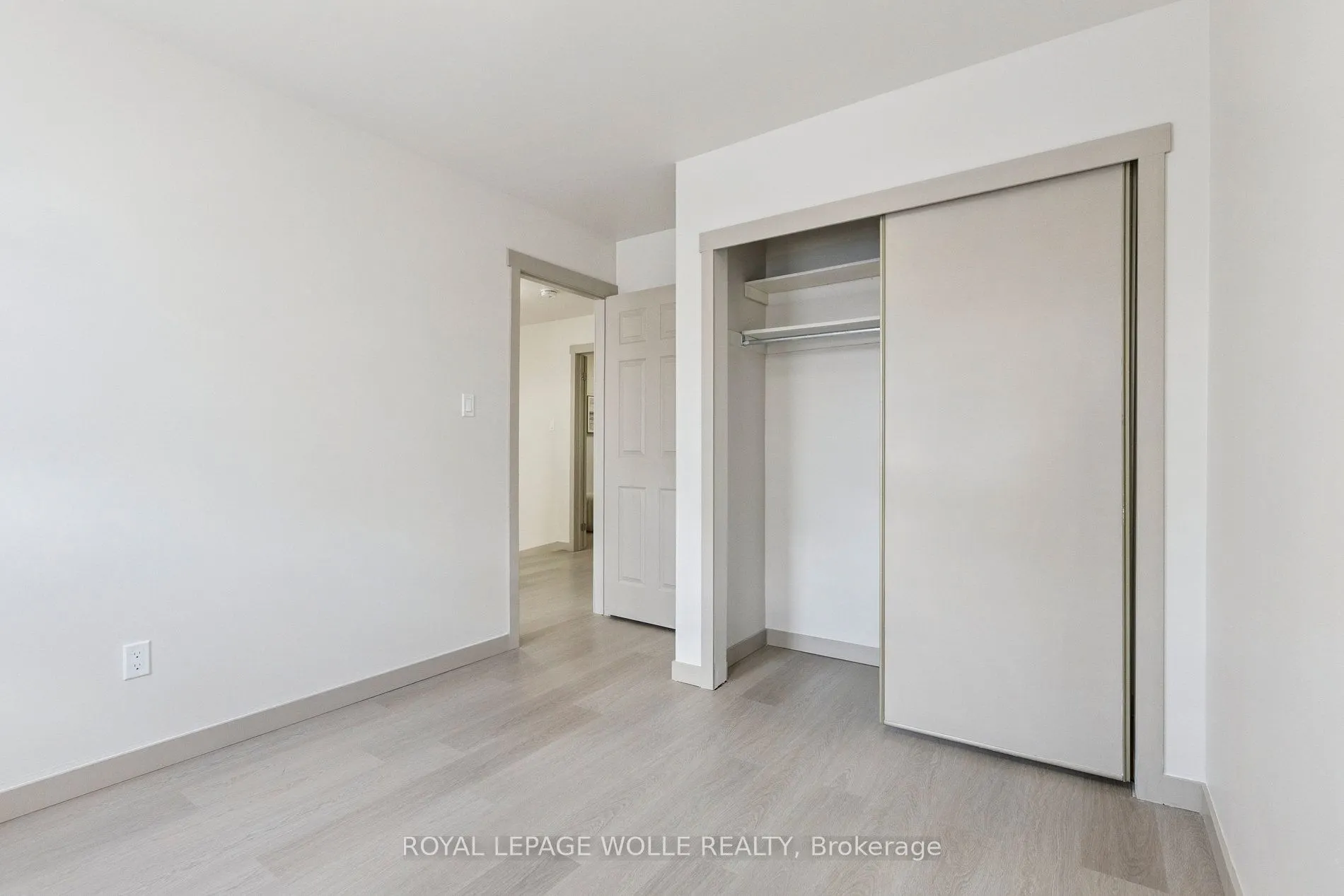 89 Woolwich Street, #27