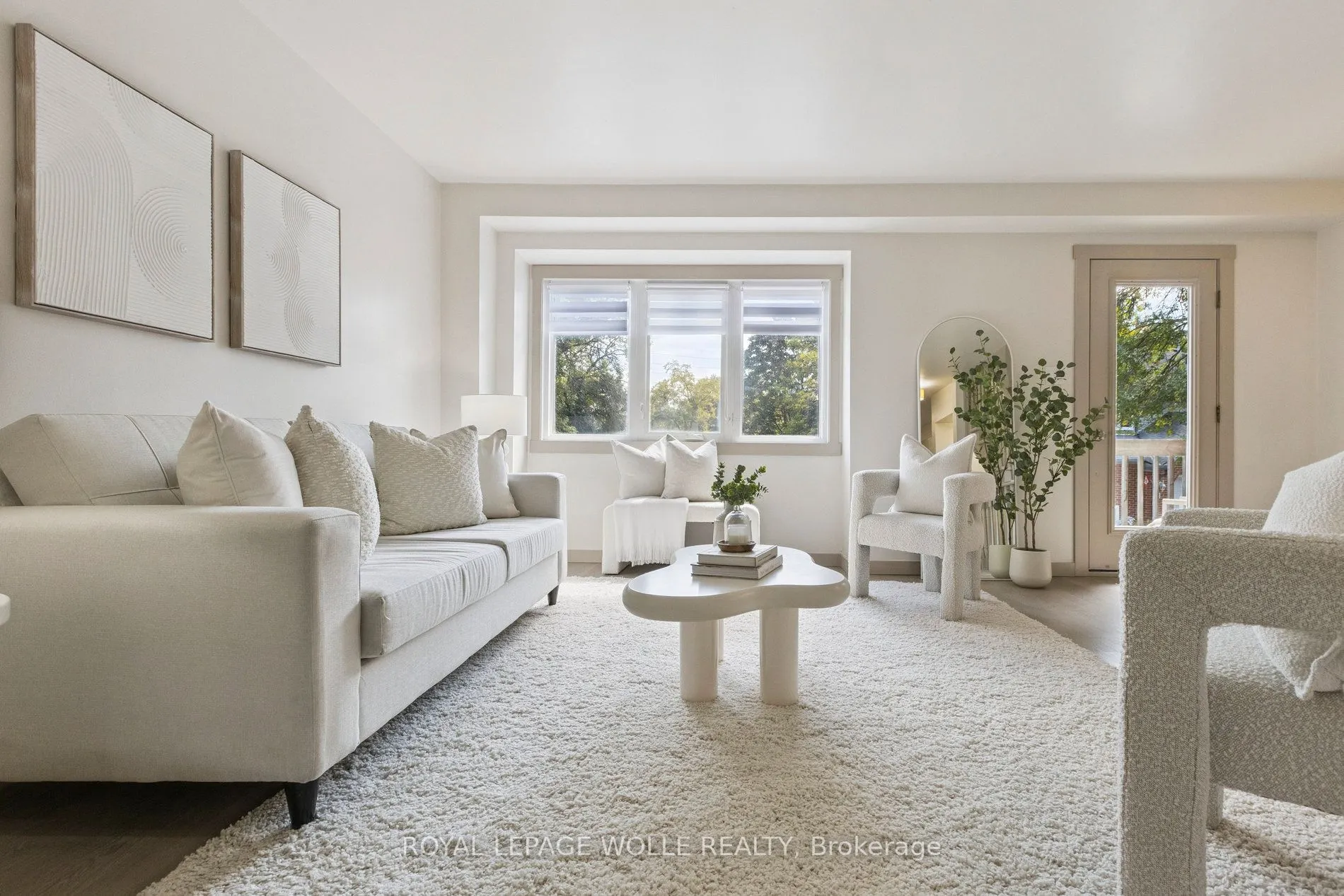 89 Woolwich Street, #27