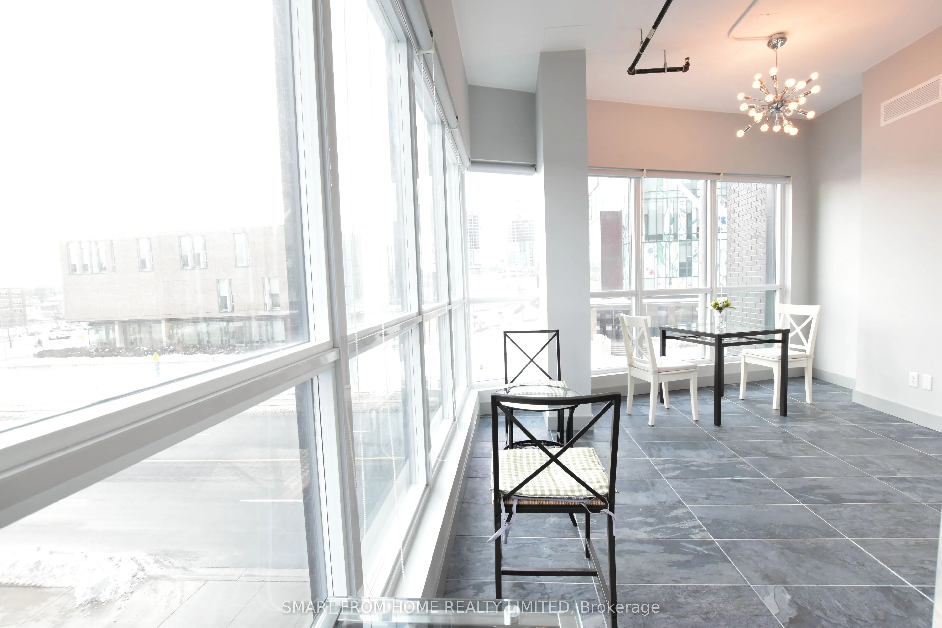 1 VICTORIA Street, #210