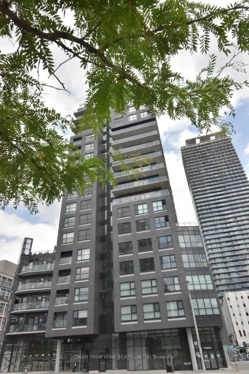 1 VICTORIA Street, #210