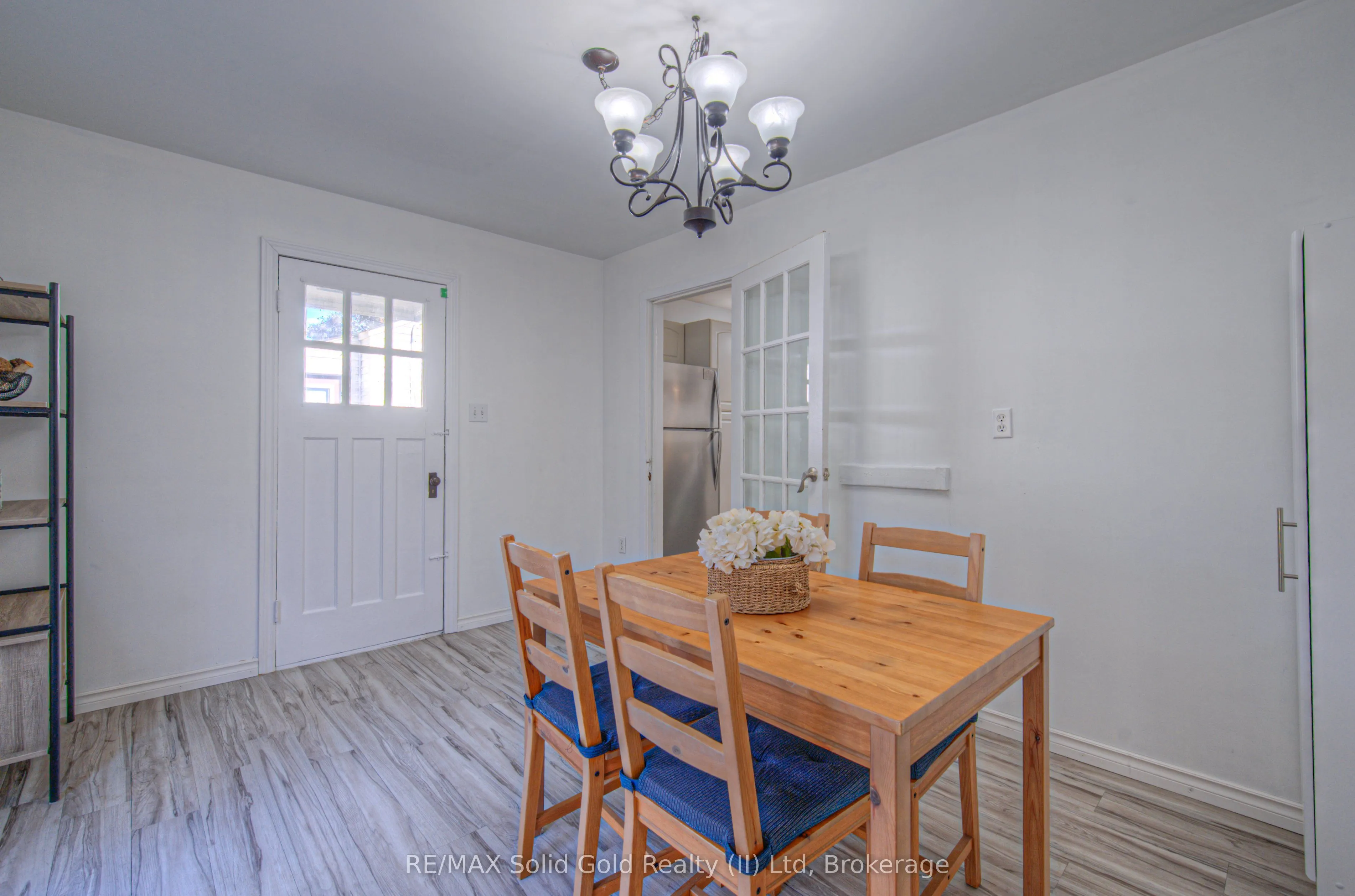 220 Schlueter Street