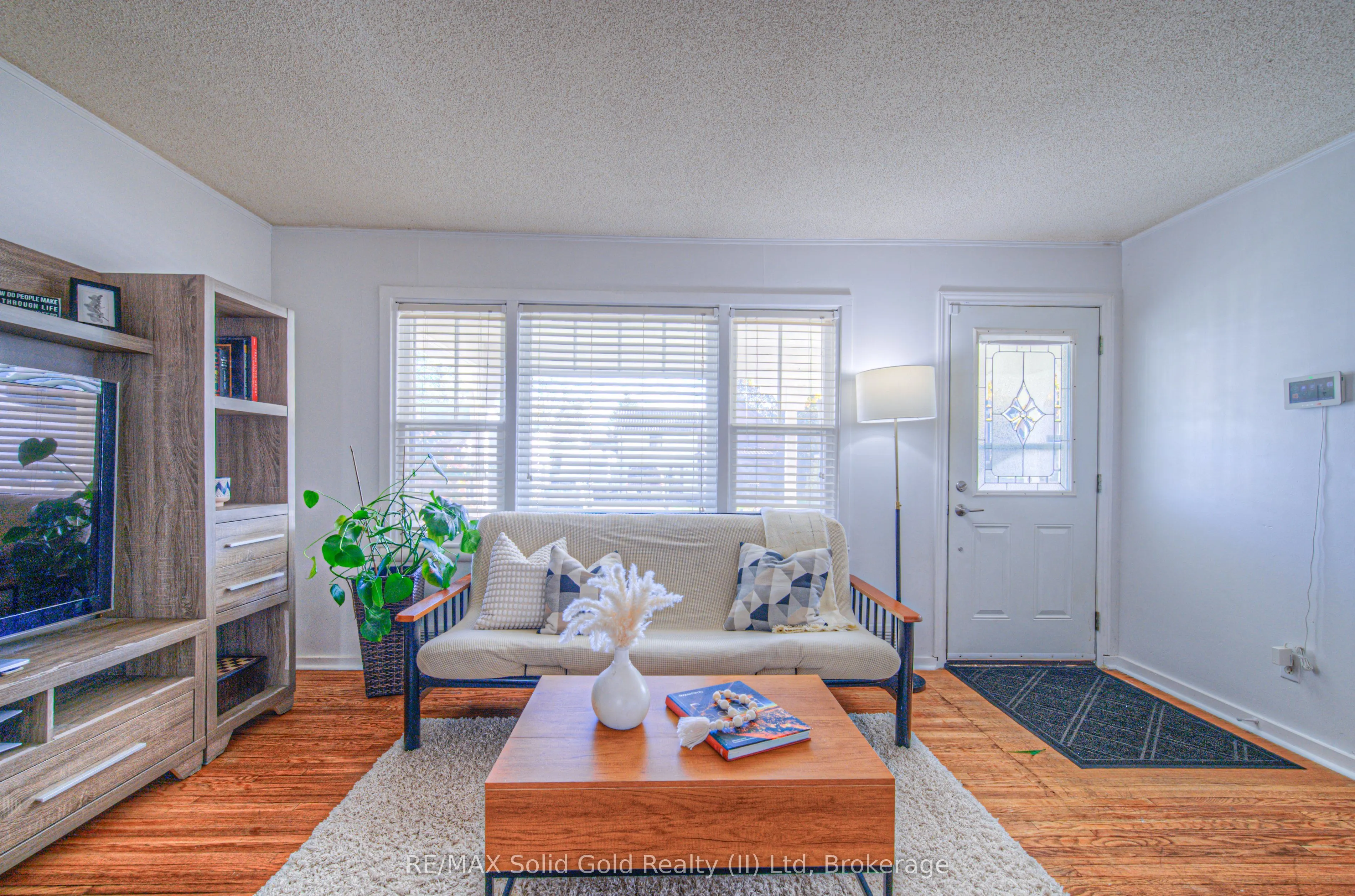 220 Schlueter Street