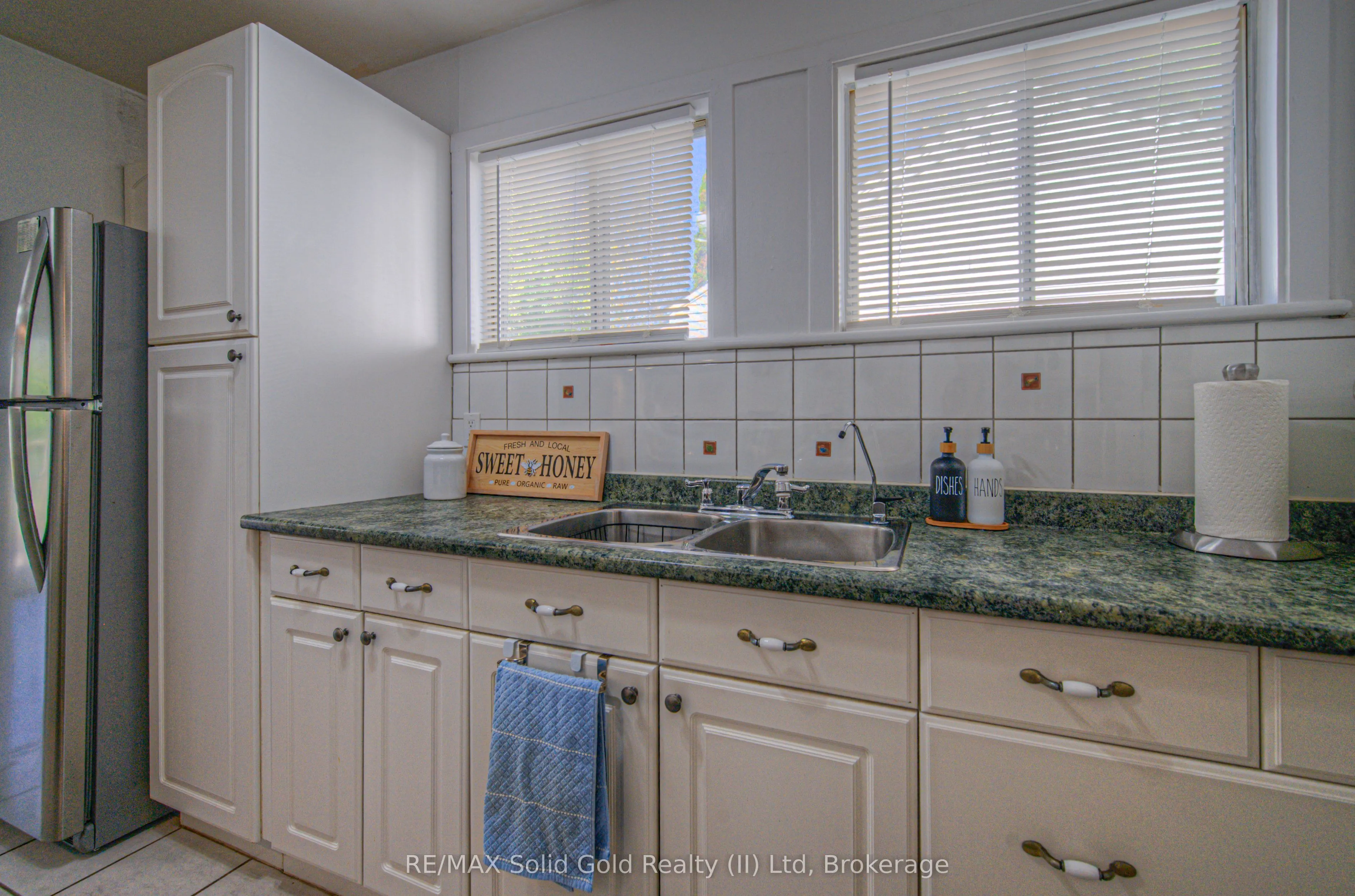 220 Schlueter Street