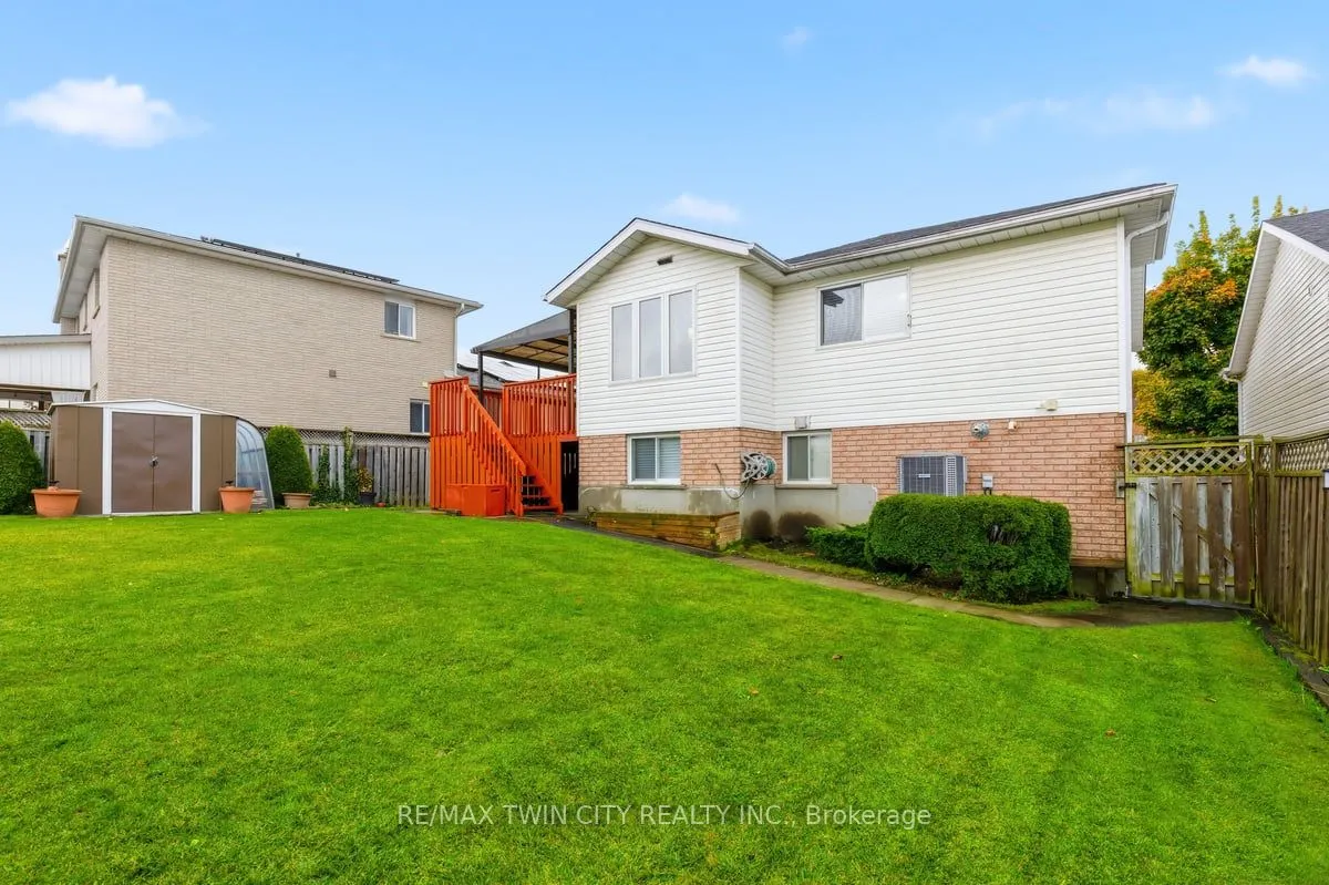 83 Hazelwood Crescent