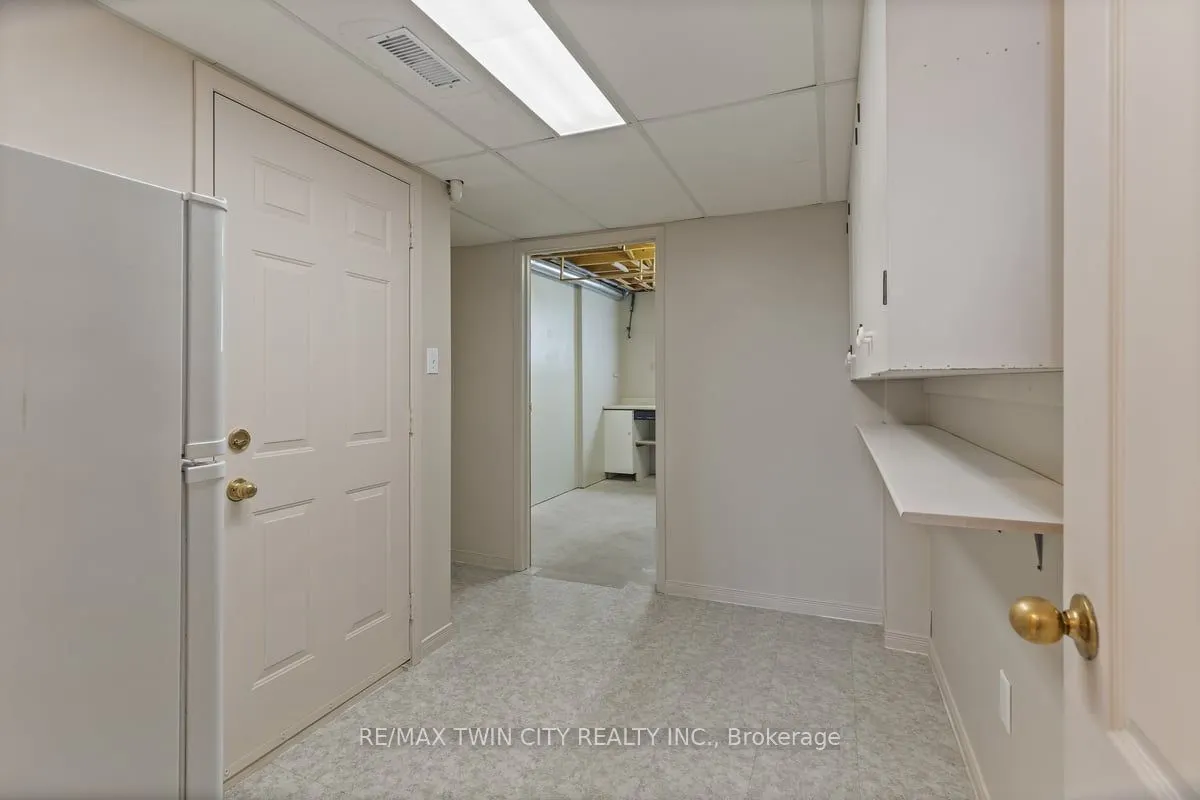 83 Hazelwood Crescent