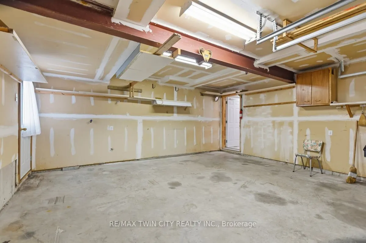 83 Hazelwood Crescent