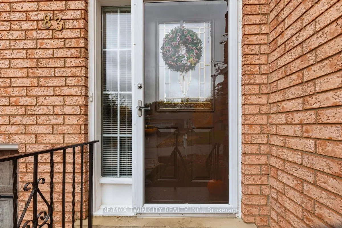 83 Hazelwood Crescent