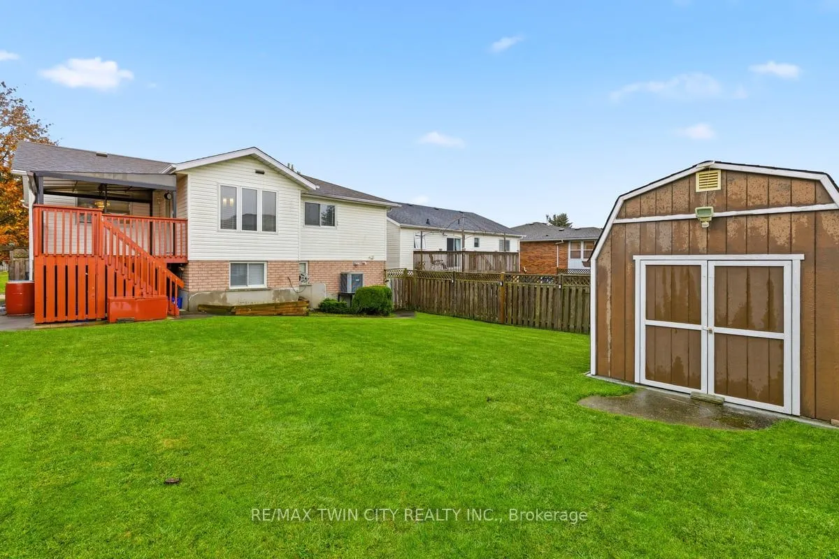 83 Hazelwood Crescent