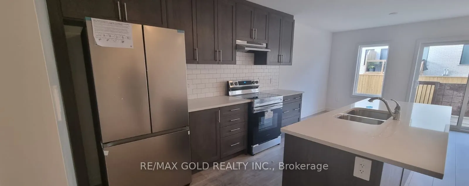 24 Oak Forest Common Crescent