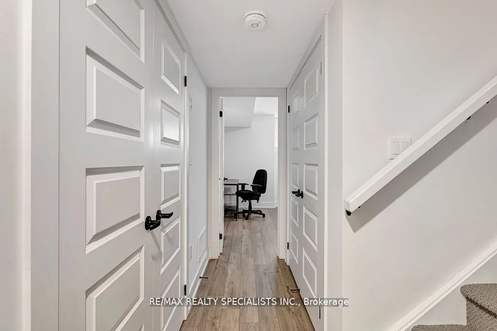 99 Roger Street, #21