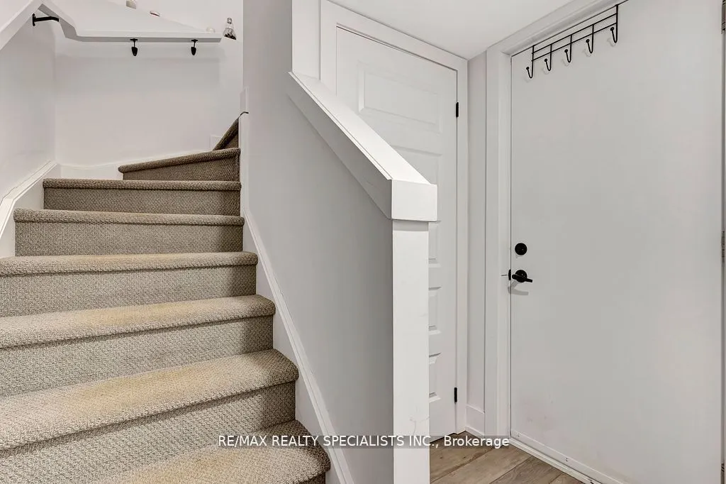 99 Roger Street, #21