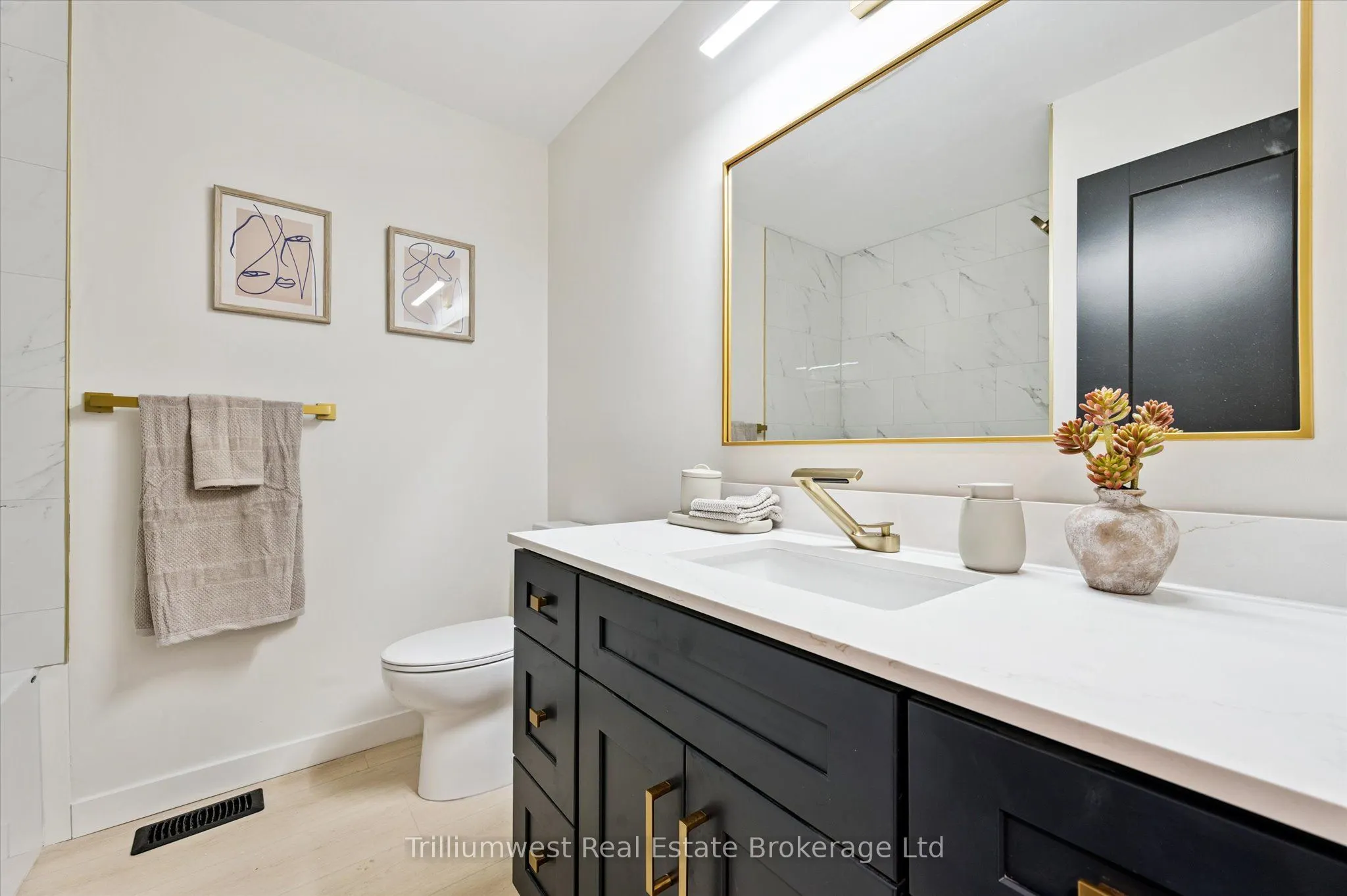 459 Drummerhill Crescent