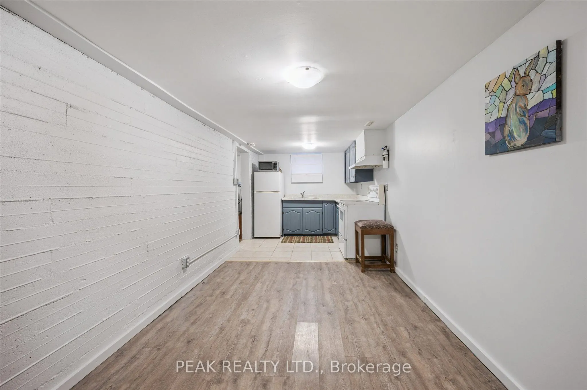 145 Bridgeport Road E