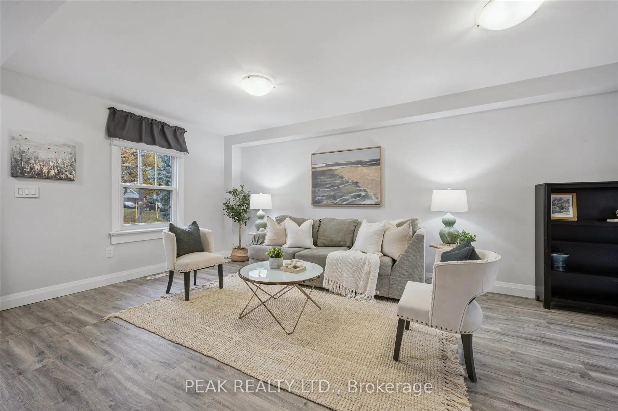 145 Bridgeport Road E