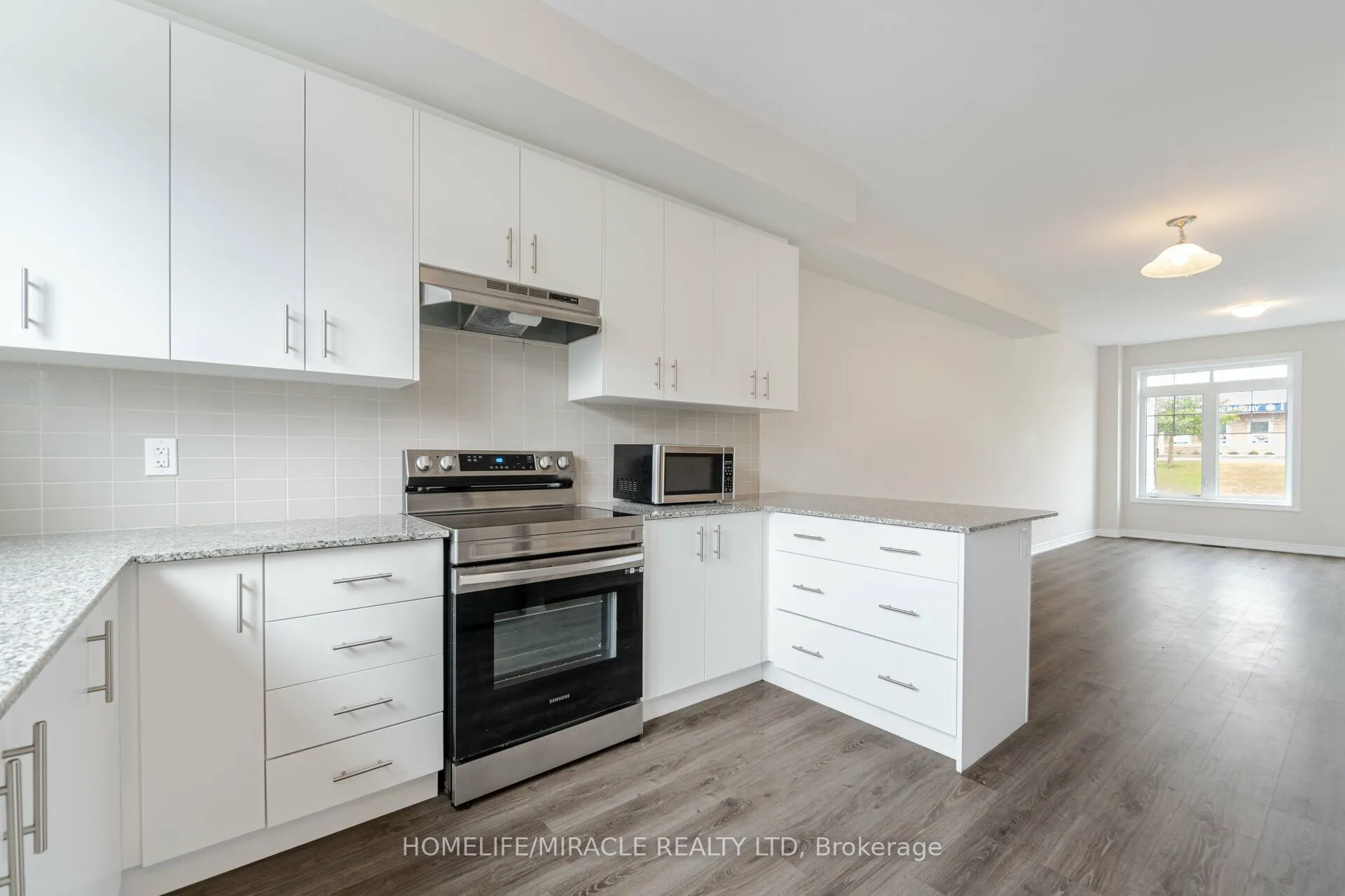 10 Birmingham Drive E, #70