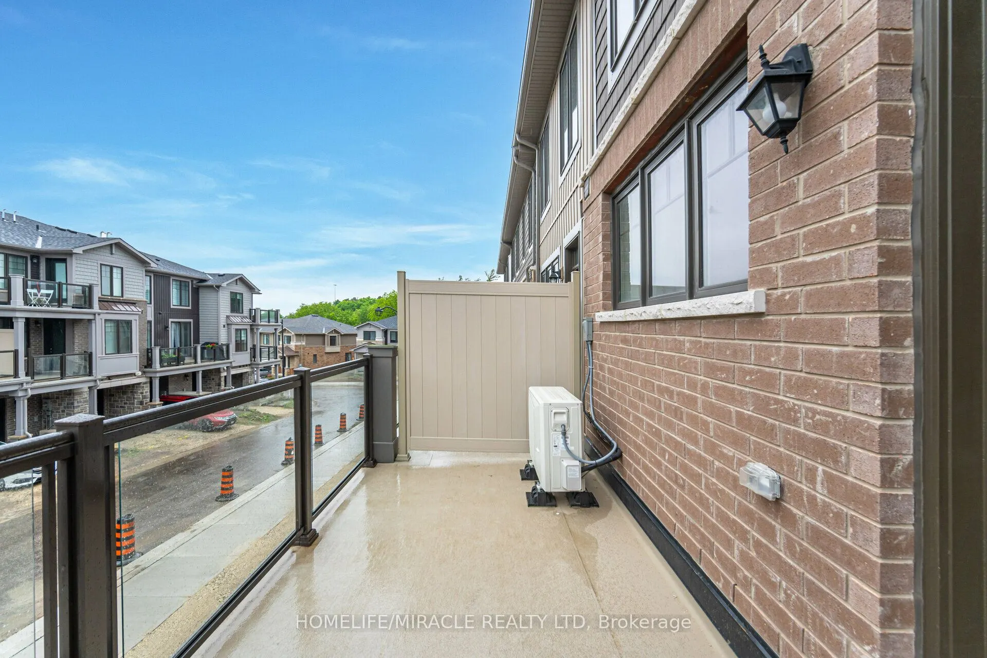 10 Birmingham Drive E, #70