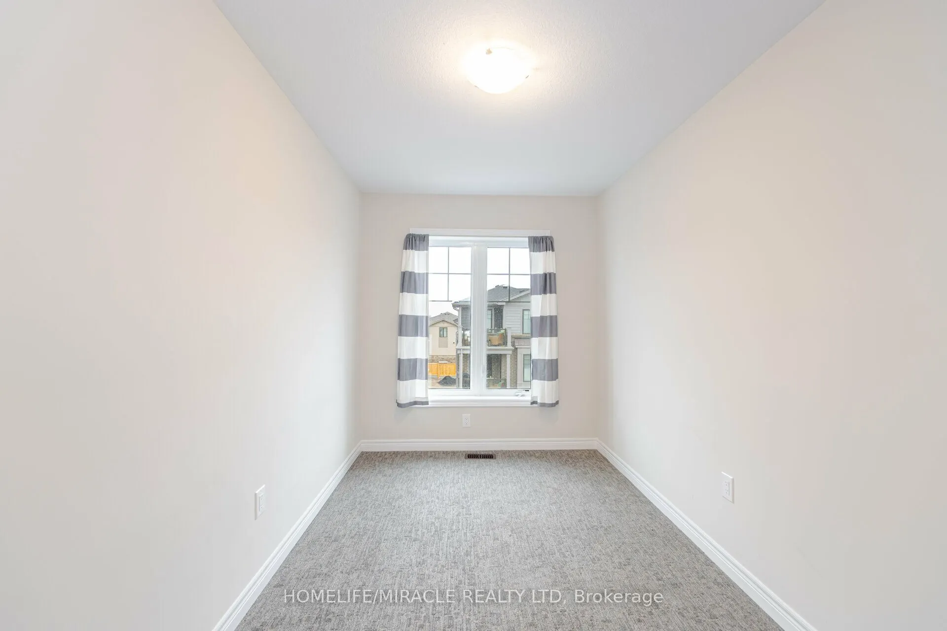 10 Birmingham Drive E, #70