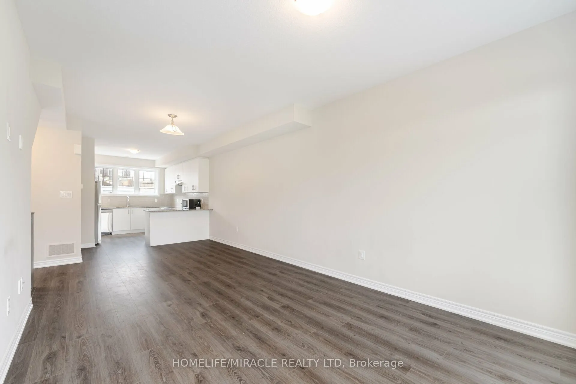 10 Birmingham Drive E, #70